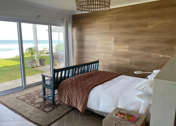 The Beach House - Glentana