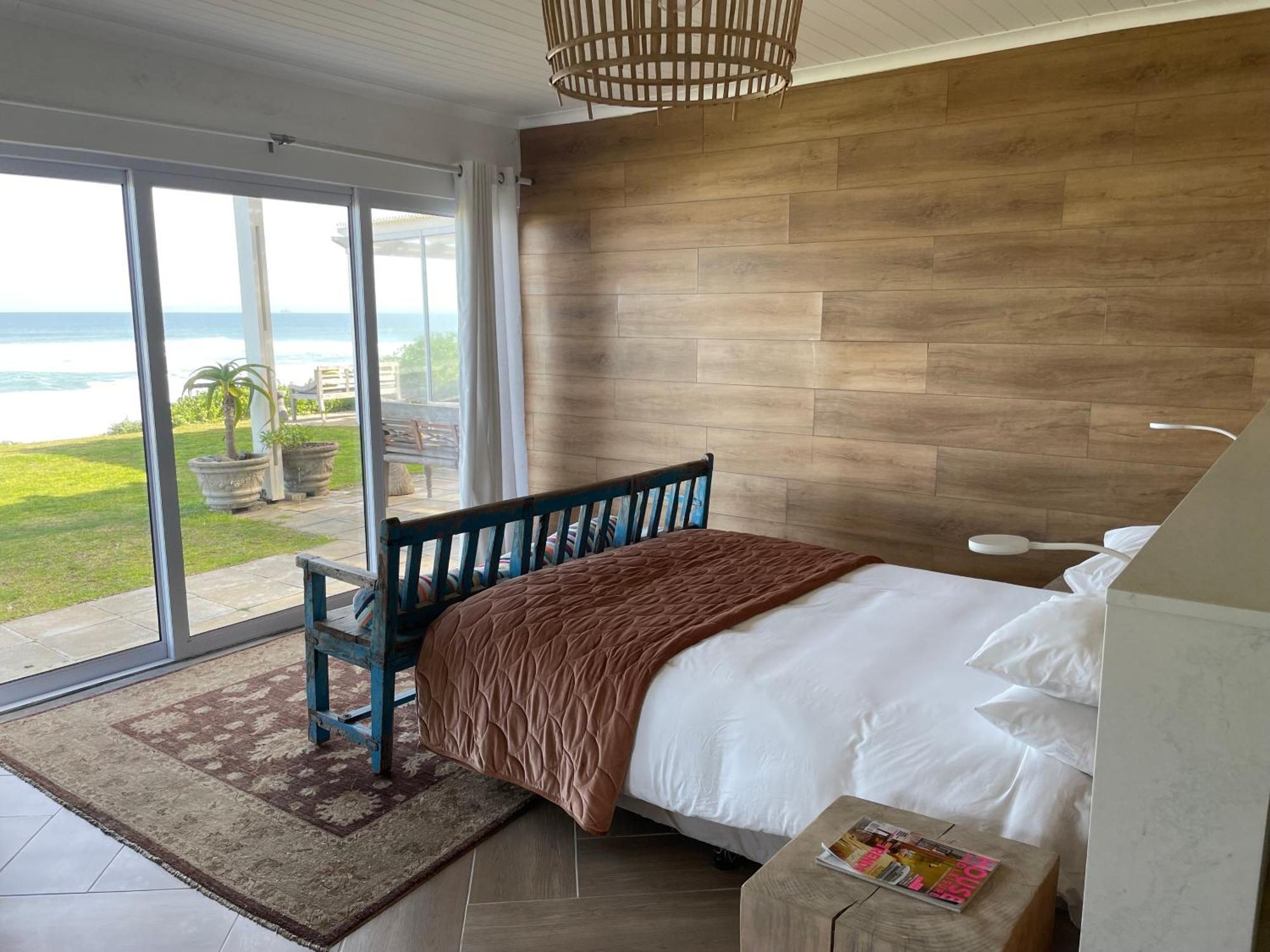 Holiday home The Beach House -
